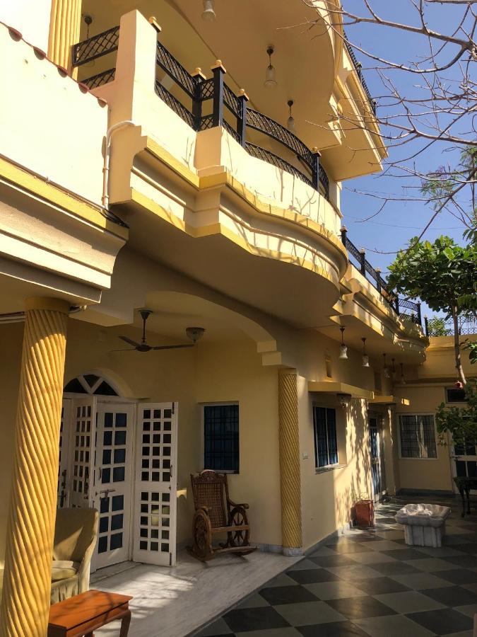 Jai Villa Homestay Udaipur Exteriör bild