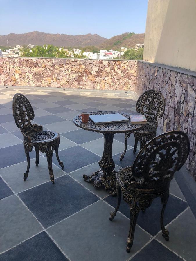 Jai Villa Homestay Udaipur Exteriör bild