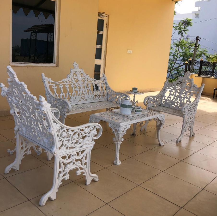 Jai Villa Homestay Udaipur Exteriör bild