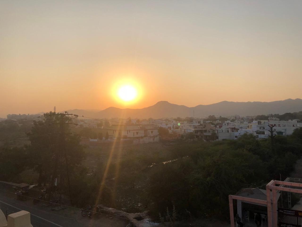 Jai Villa Homestay Udaipur Exteriör bild